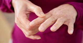 příčiny bolesti kloubů prstů